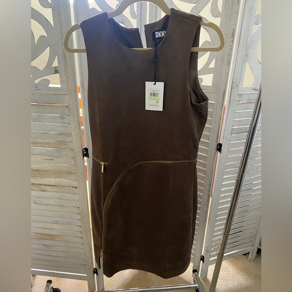 Brown size 4 DKNY sleeveless dress